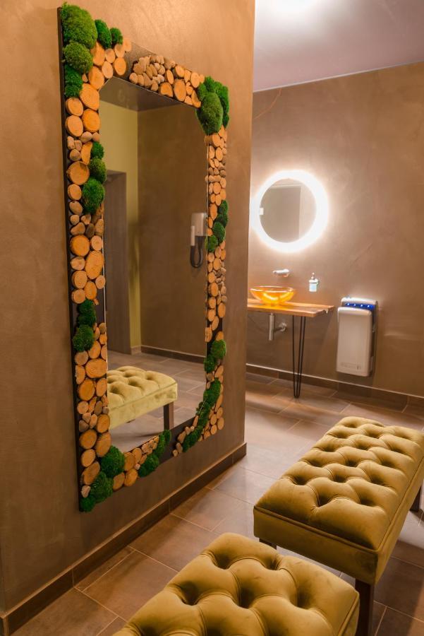 Hotel Dastan Levice Exterior foto
