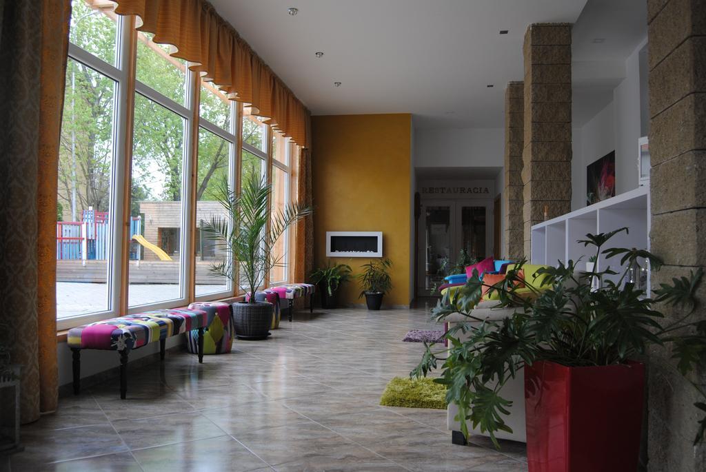 Hotel Dastan Levice Exterior foto